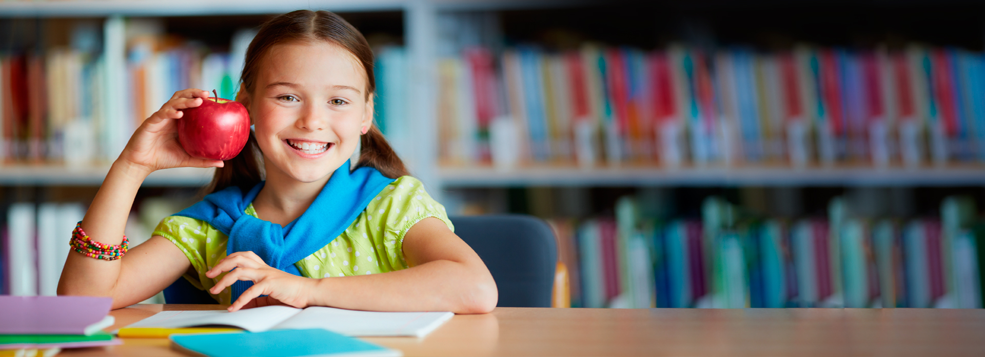 header-estudiantes